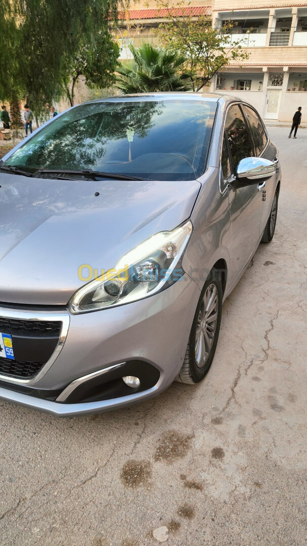 Peugeot 208 2019 Allure