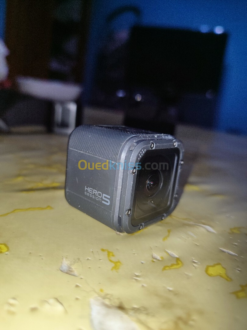 Affaire Go pro hero 5 session 