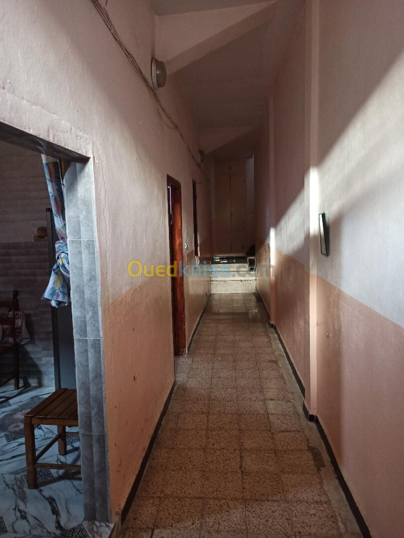 Vente Niveau De Villa F05 Blida Blida