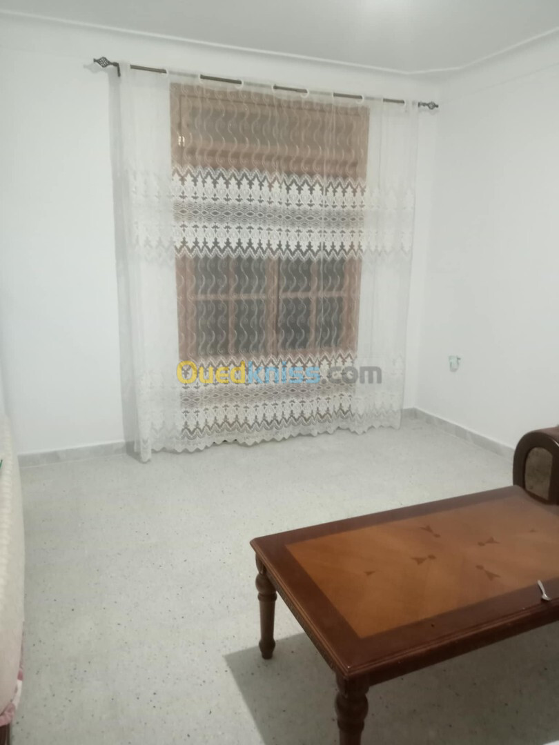 Location Appartement F3 Alger Les eucalyptus