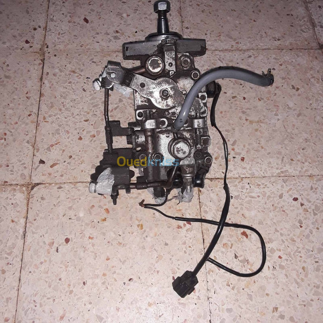 Pompe injecteur kia k2700