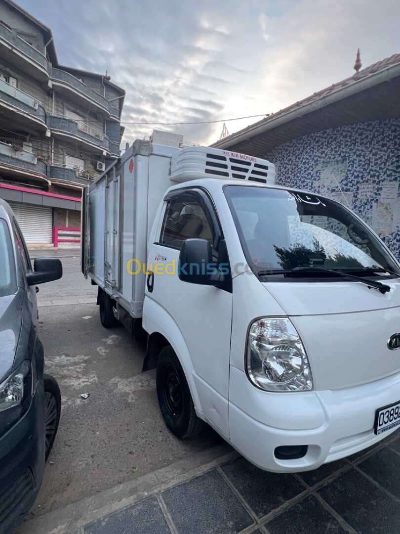 K2700 Kia frigo 2011