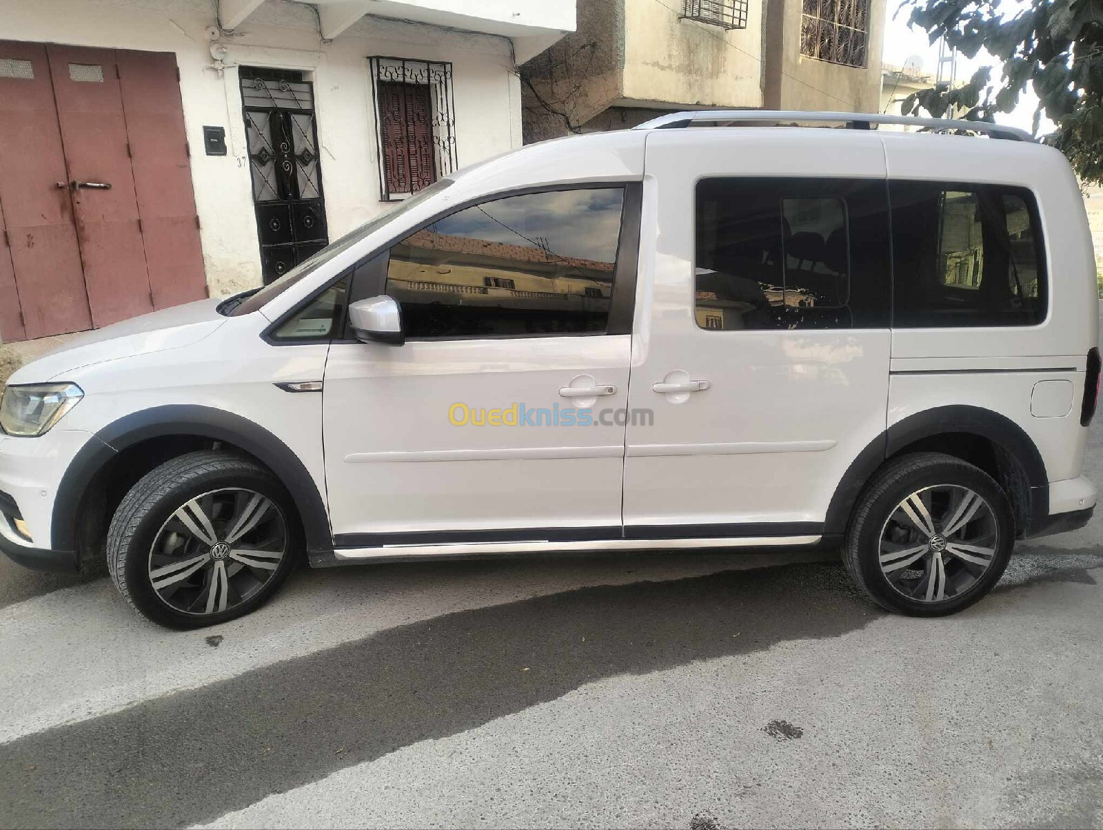 Volkswagen Caddy 2018 Alltrack