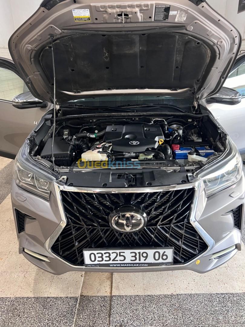 Toyota Hilux 2019 Revo pack luxe Lexus
