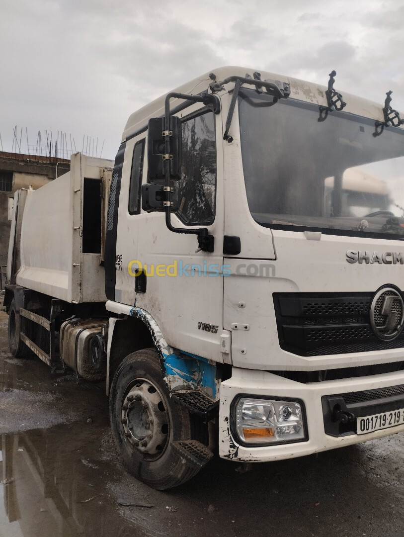 Shacman L3000 Camion 2019