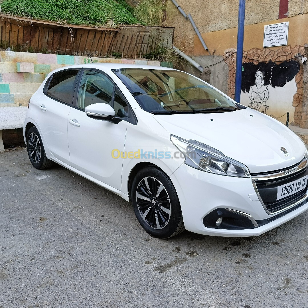 Peugeot 208 2019 Allure