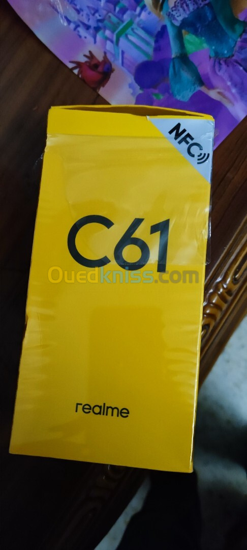 realme c61