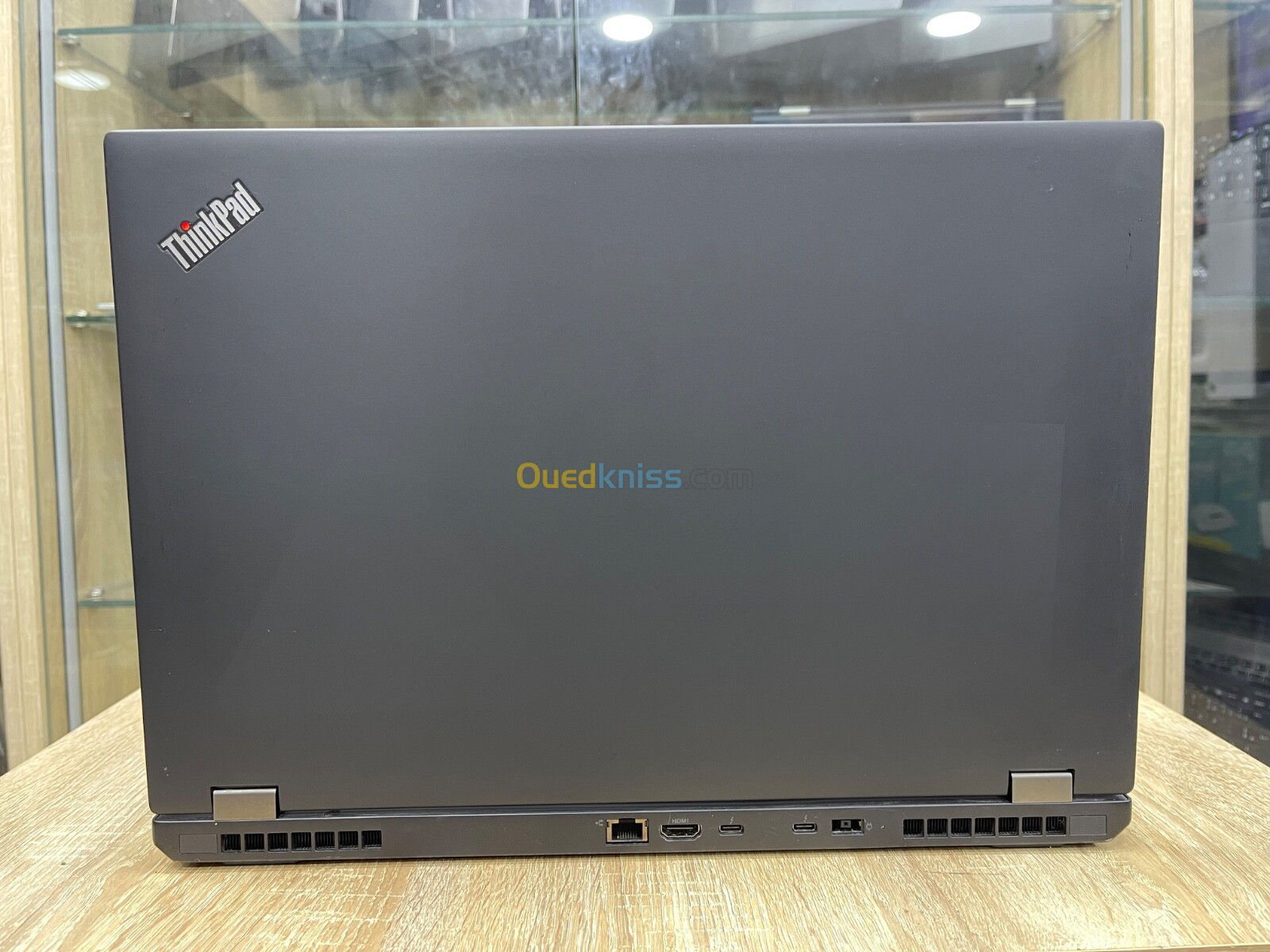 LENOVO THINKPAD P52 workstation | i7 8850H | RAM 32Go | SSD 512Go |Écran 15,6 FHD |Nvidia P1000 (4Go