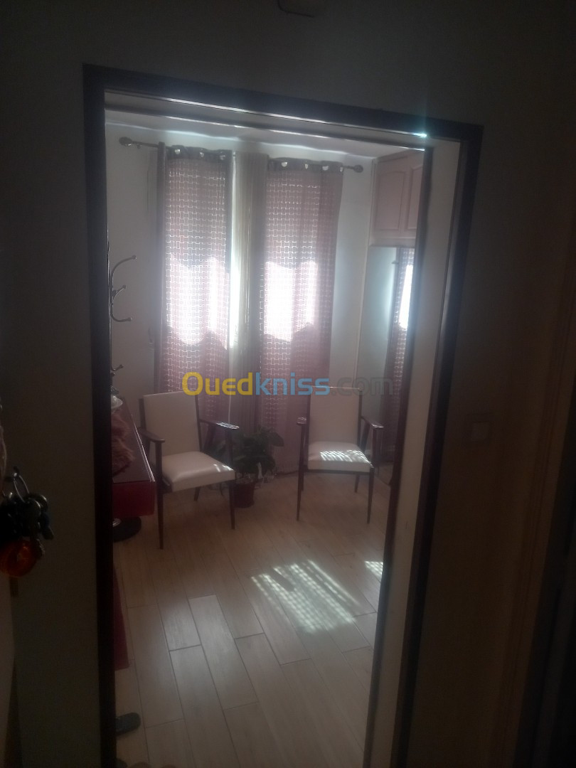 Vente Appartement F5 Alger Ain naadja