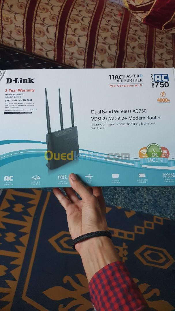 MODEM ROUTEUR D-LINK DUAL BAND WIRELESS AC750 VDSL2+/ADSL2+