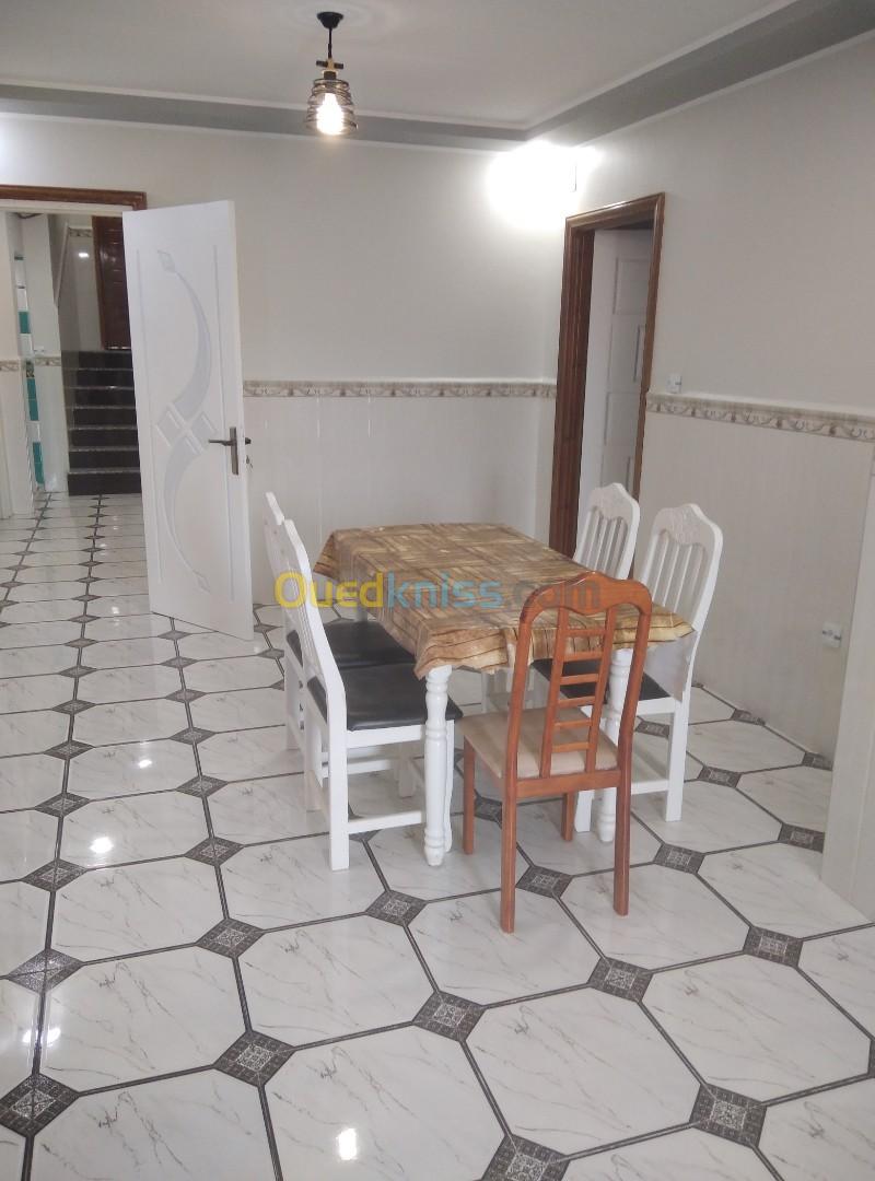 Location vacances Niveau De Villa F3 Skikda Collo