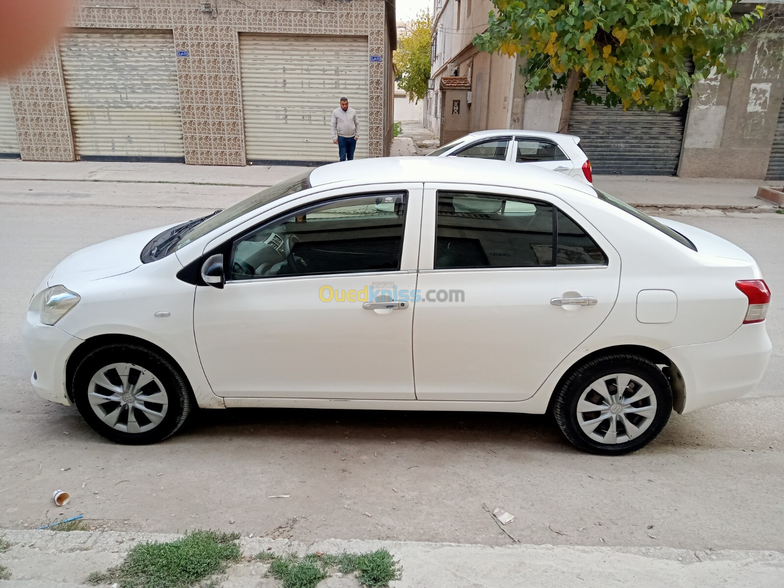 Toyota Yaris Sedan 2011 Yaris Sedan