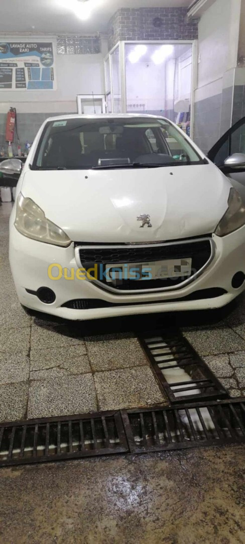 Peugeot 208 2013 208