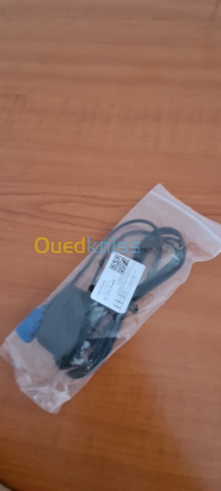 antenne GPS RENAULT MEDIANAV SYMBOL STYPWAY LOGAN DUSTER