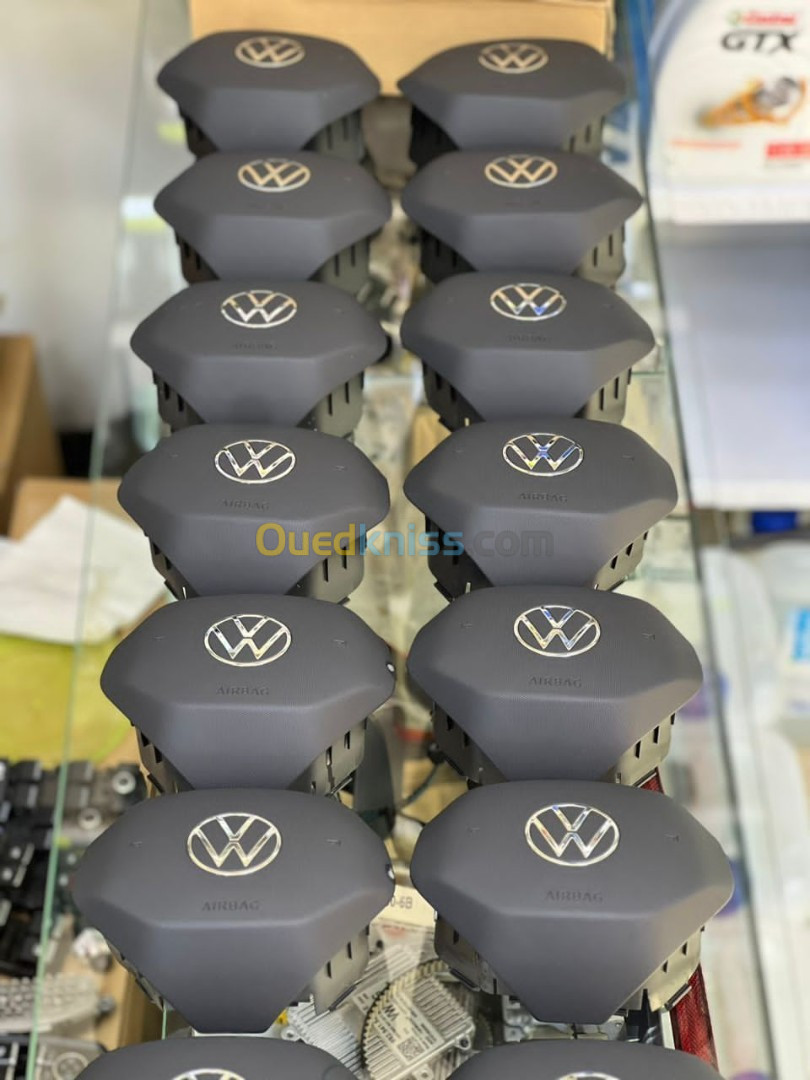 Cache airbag volant Volkswagen Tiguan Golf 8