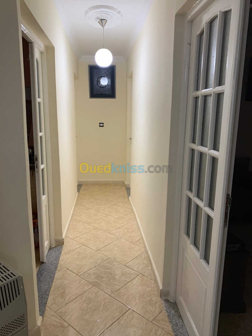Swapping Apartment F4 Ain temouchent Ain temouchent