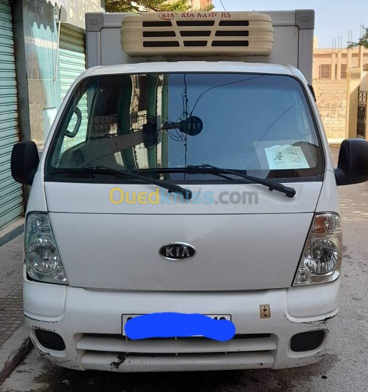 Kia kia frigo  k2700 2011