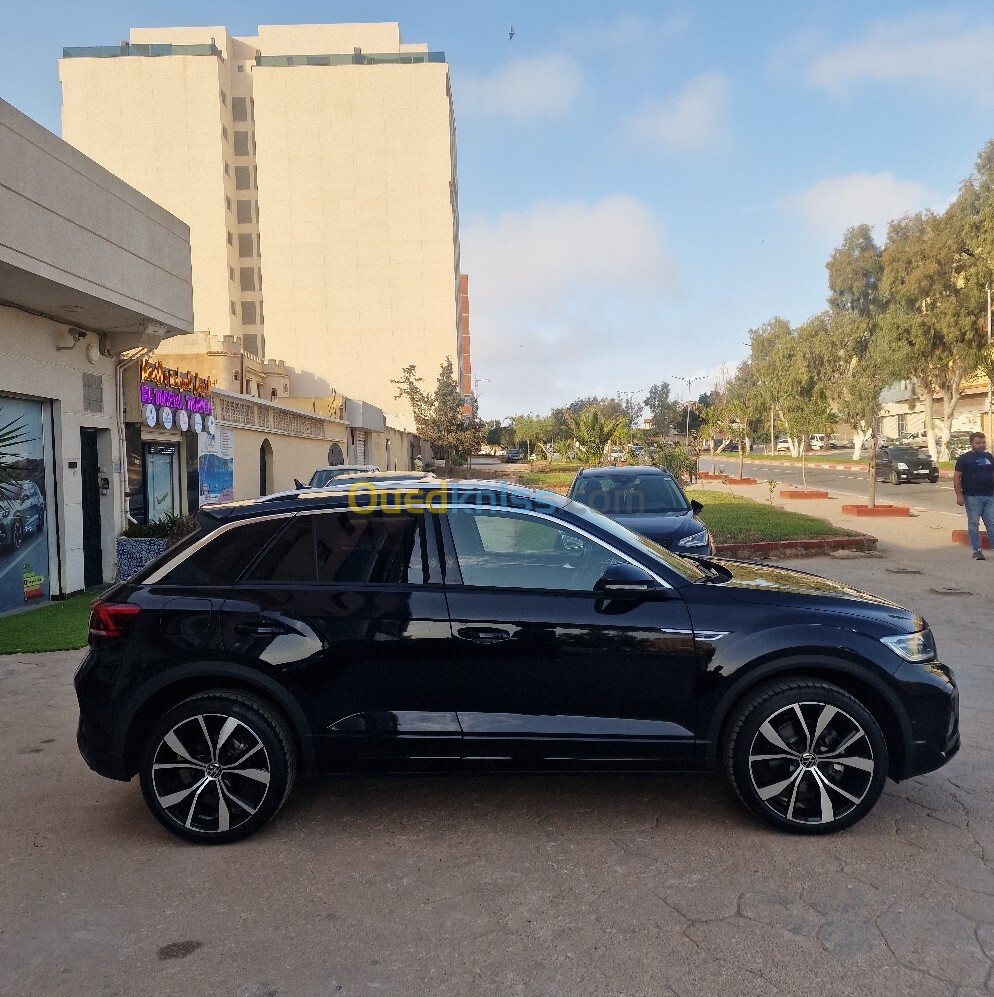 Volkswagen T-Roc 2024 R line