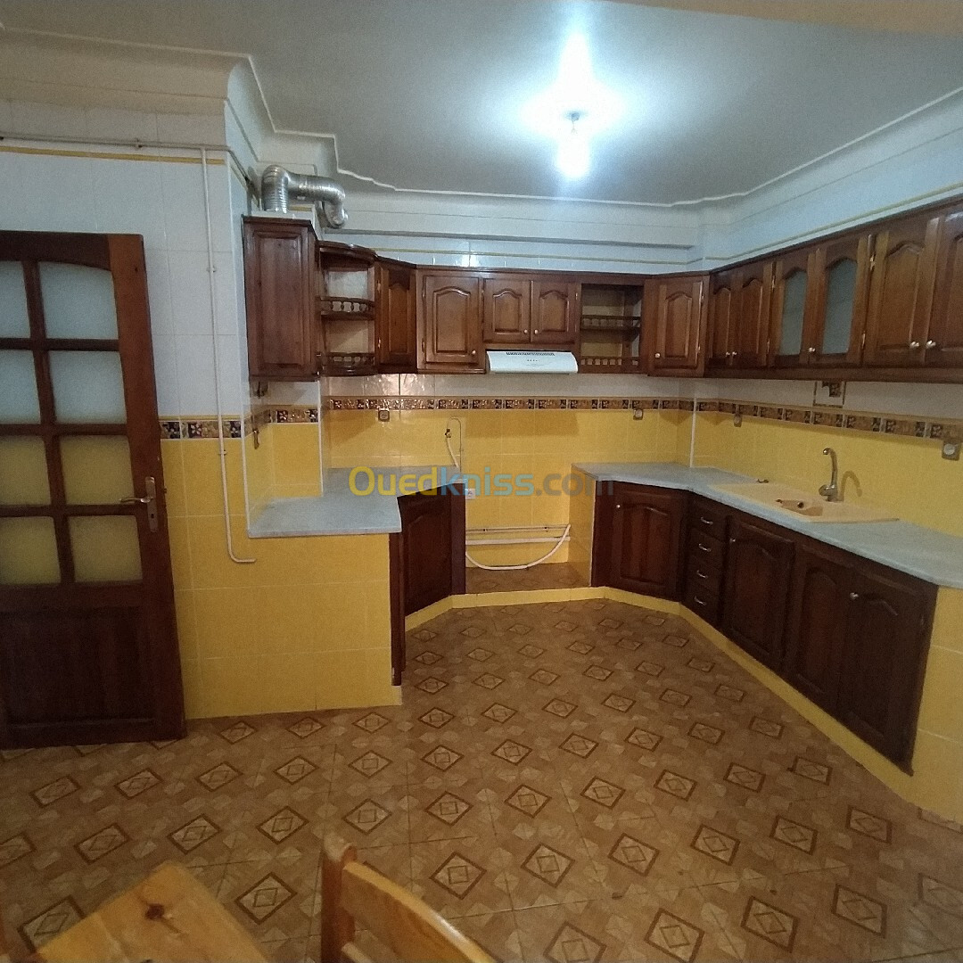 Location Appartement Alger Hydra