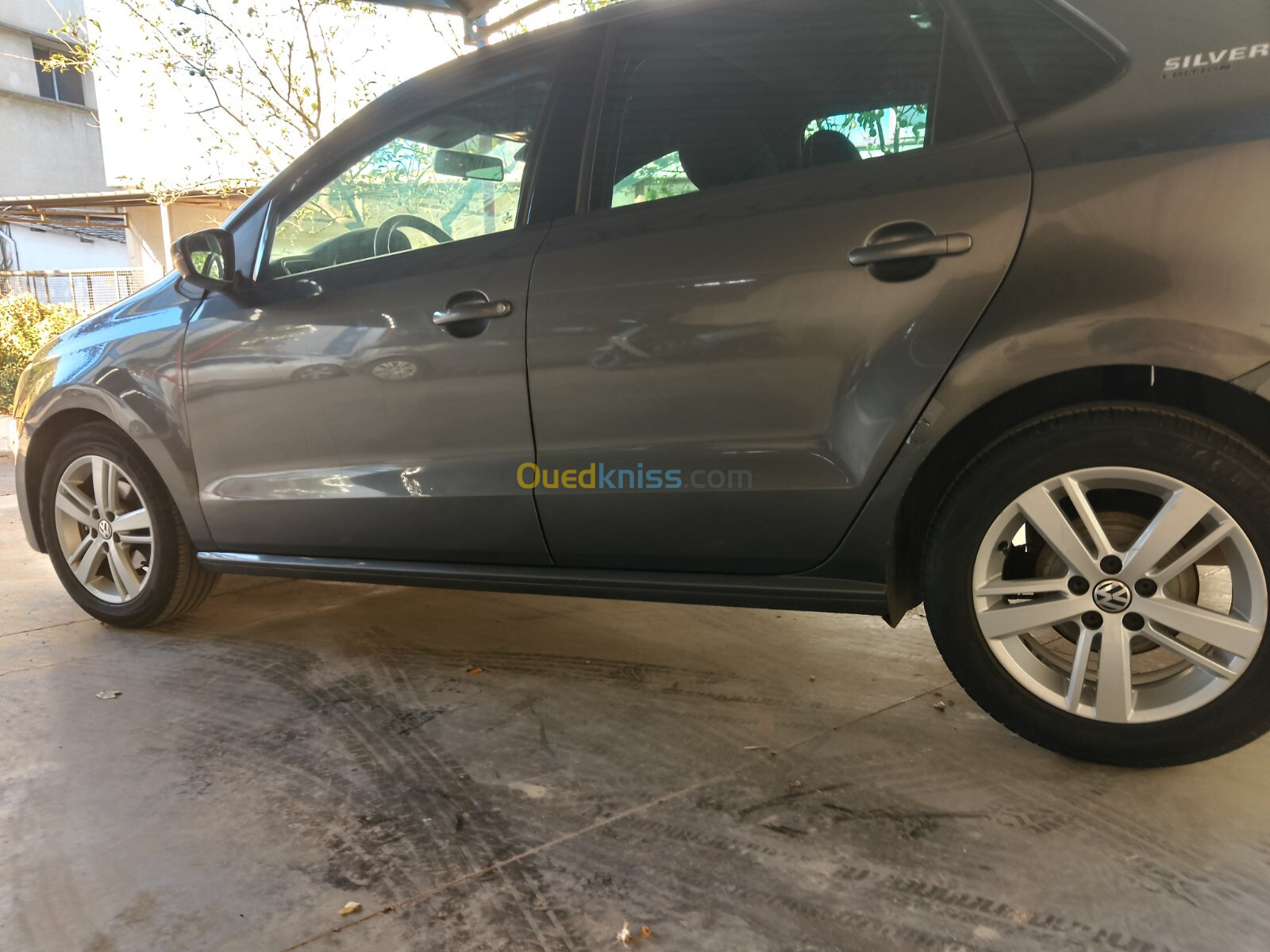 Volkswagen Polo 2013 Black et Silver