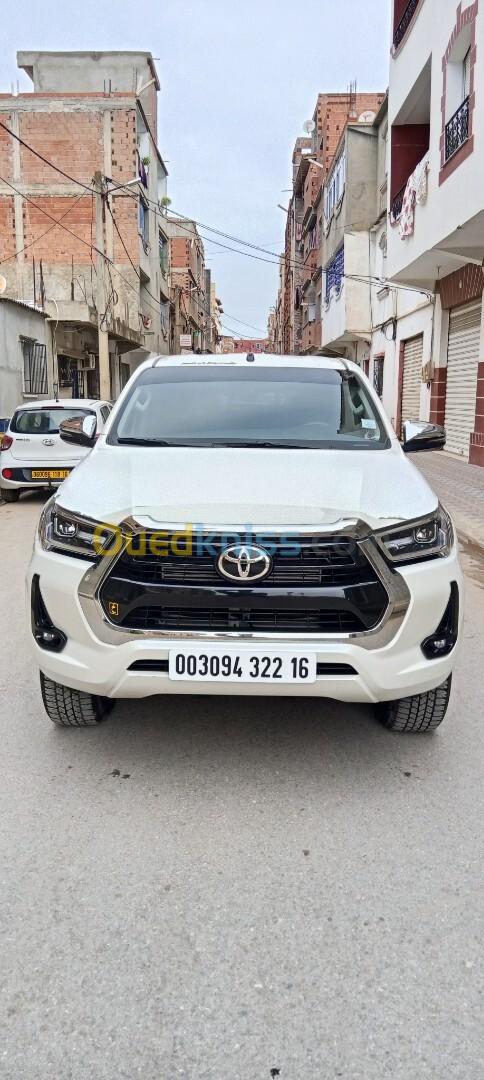 Toyota Hilux 2022 LEGEND DC 4x4 Pack Luxe