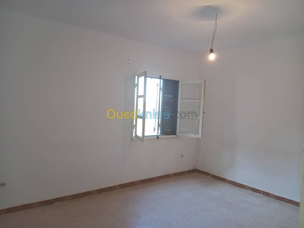 Location Appartement F3 Alger Draria