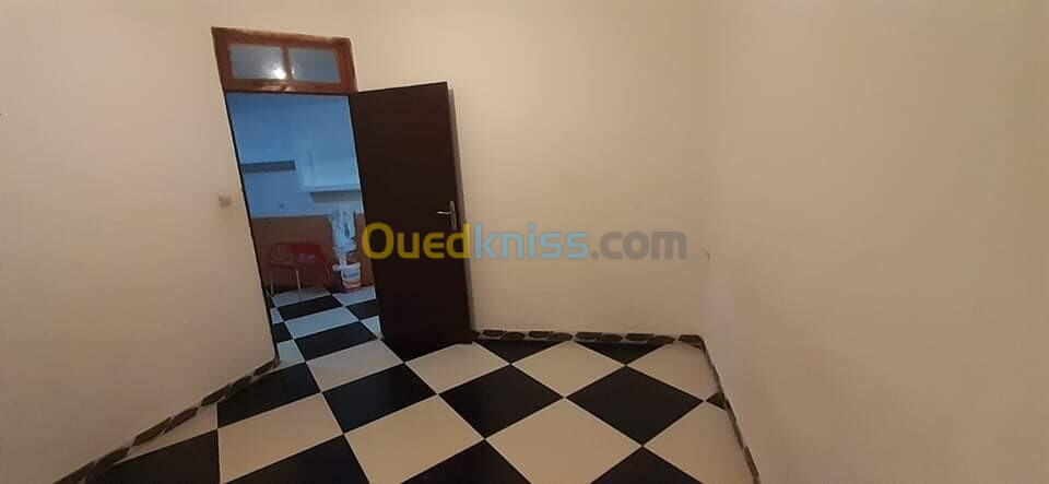 Location Appartement F2 Oran Ain el turck