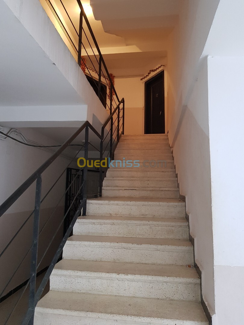 Location Appartement F2 Alger Cheraga