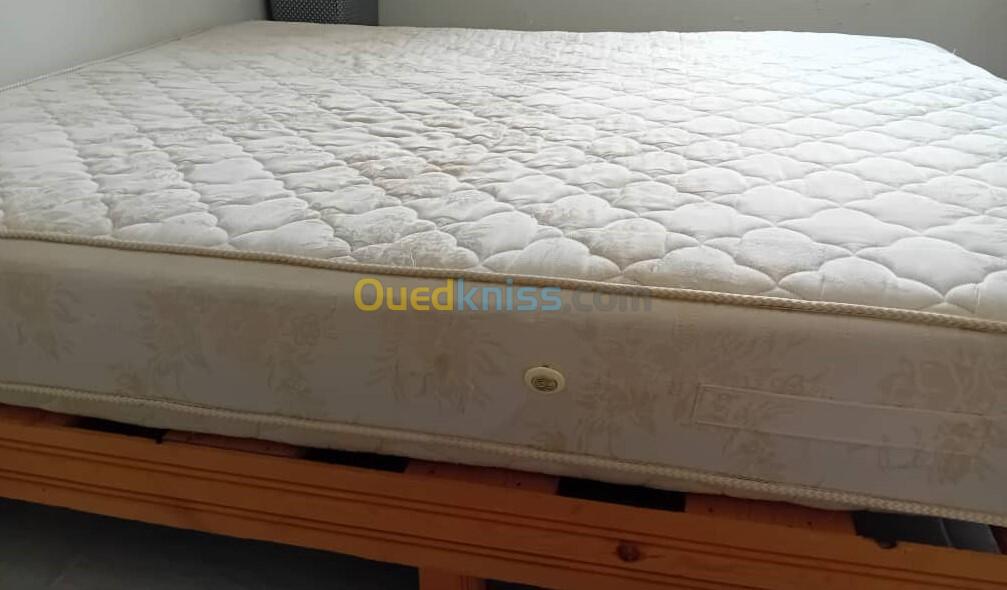 canapé coffré et matelas