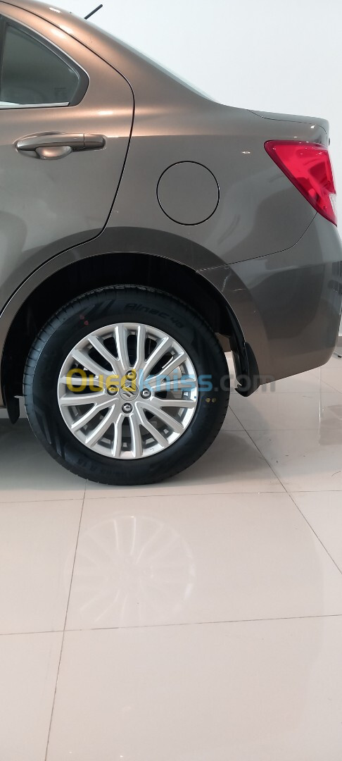 Suzuki Swift 2024 Dzire