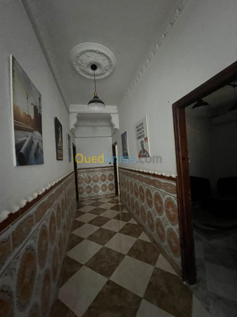 Location Appartement F5 Alger Bab ezzouar