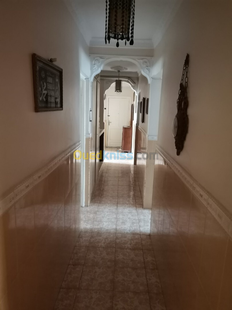 Vente Appartement F5 Alger Bordj el kiffan