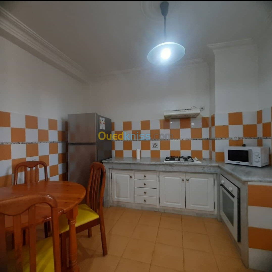 Location vacances Appartement F3 Alger Ben aknoun