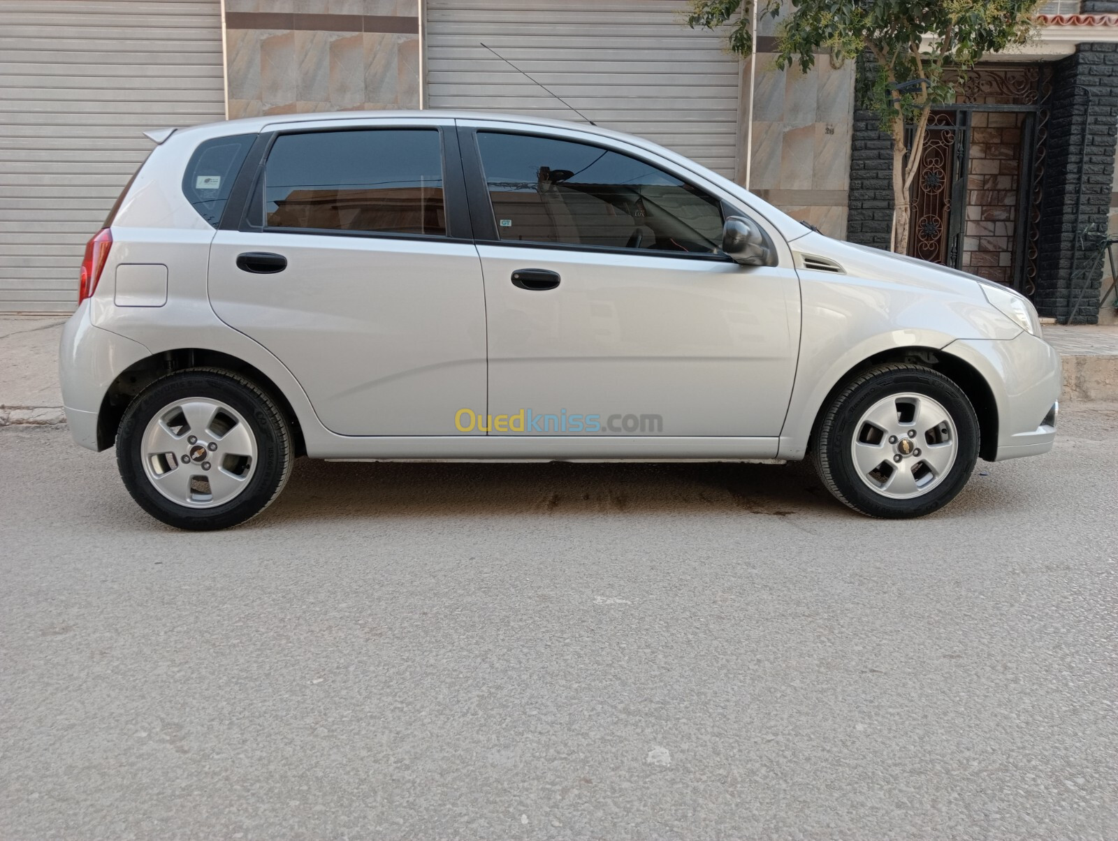 Chevrolet Aveo 5 portes 2011 Sport