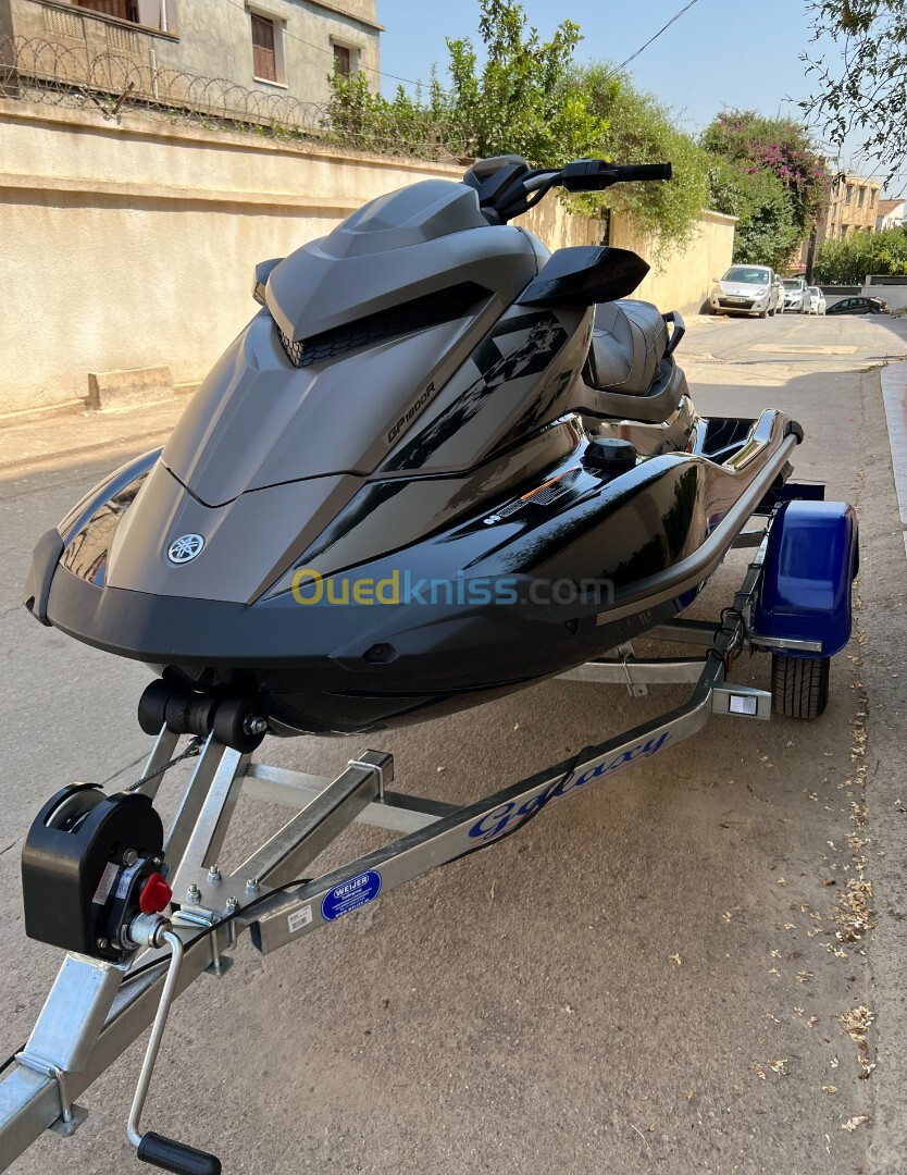 JETSKI YAMAHA GP 1800R SUPER CHARGED 