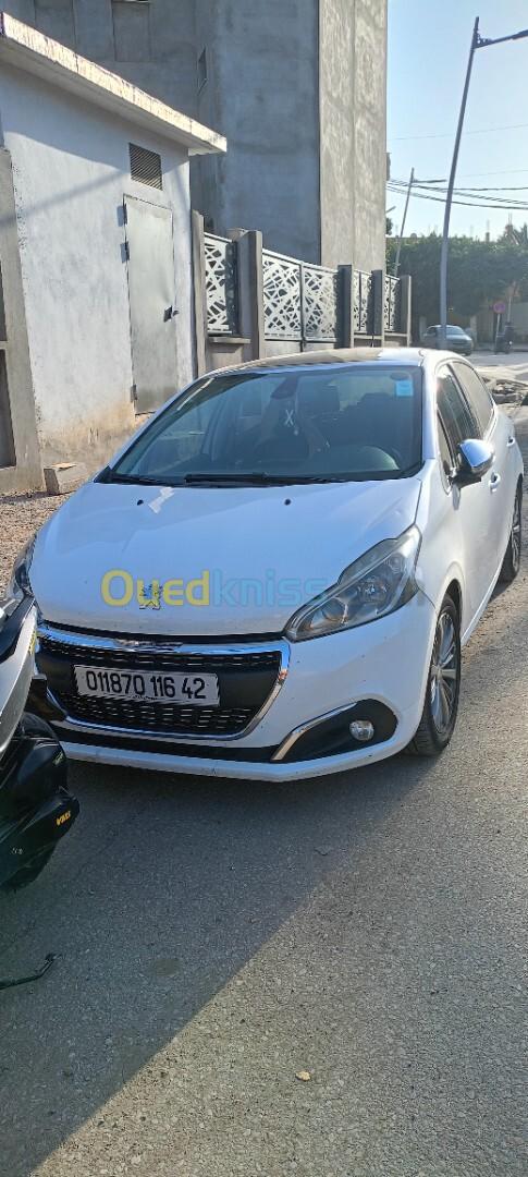 Peugeot 208 2016 Allure Facelift