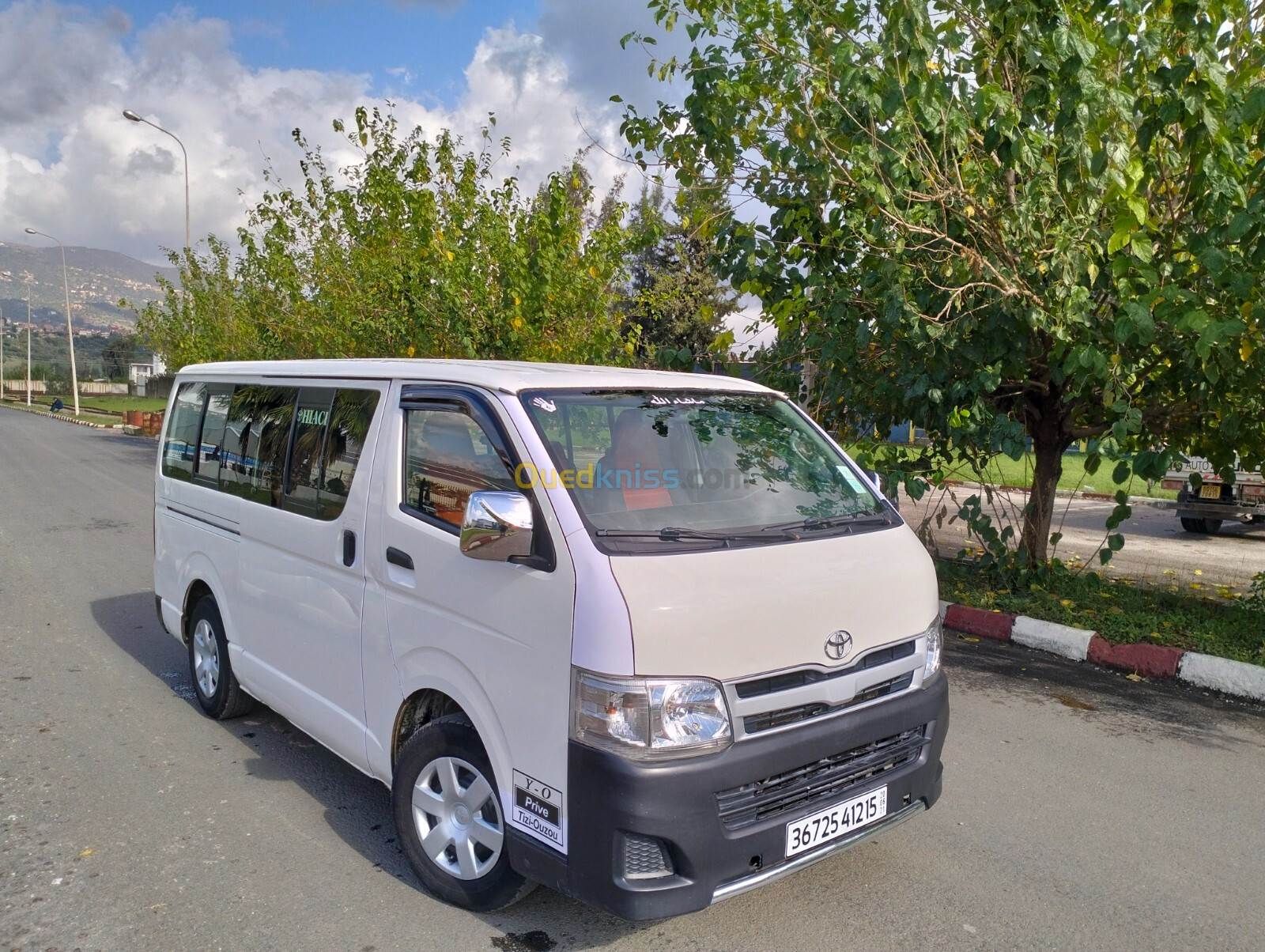 Toyota Hiace 