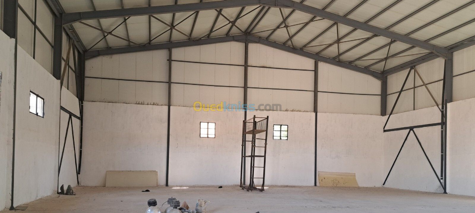 Location Hangar Boumerdès Ouled hedadj