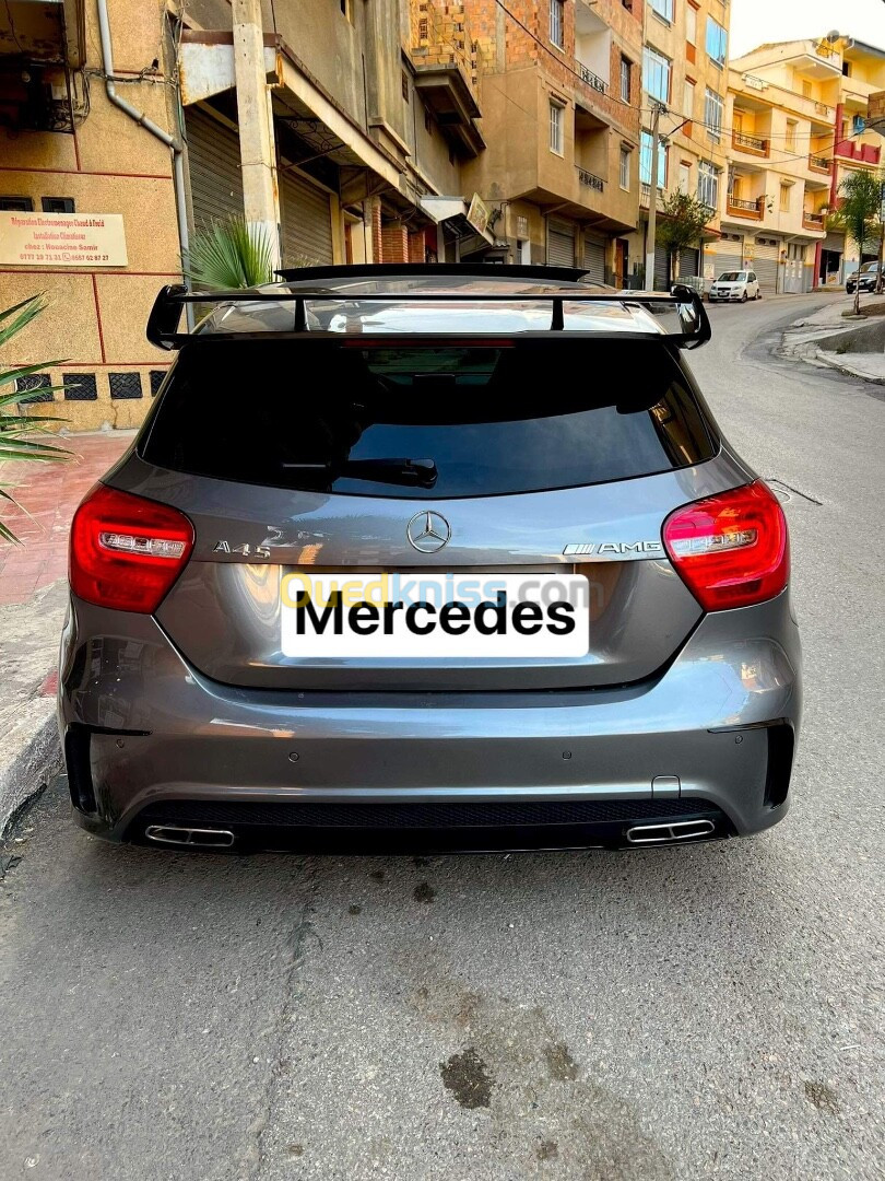 Mercedes Classe A 2015 45 AMG Pack Exclusif