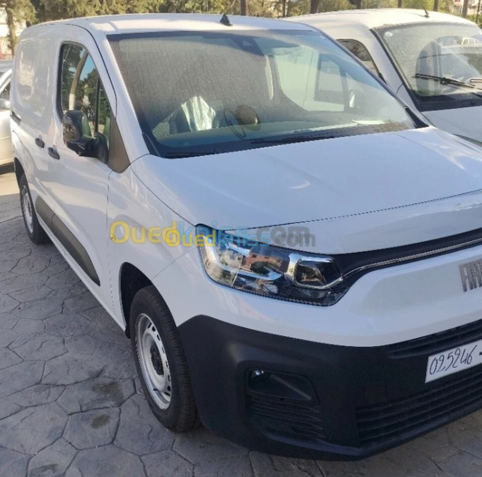 Fiat Doblo Italie 2024 Italie