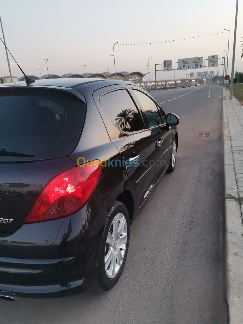 Peugeot 207 2009 Premium