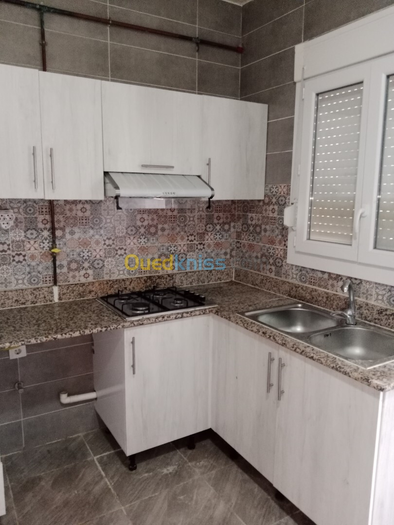 Location Appartement F4 Alger Mahelma