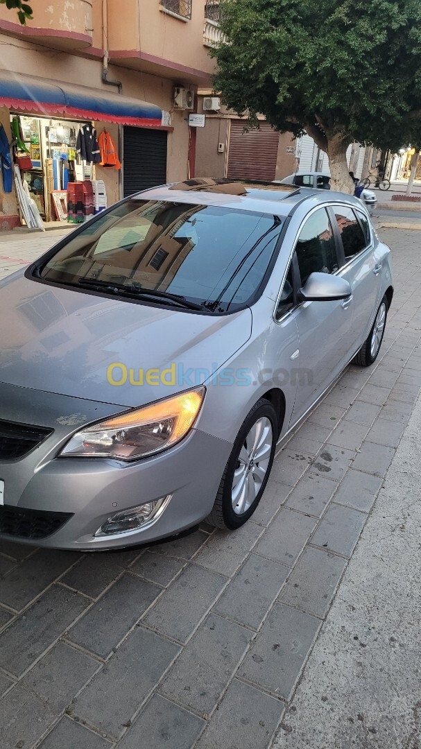 Opel Astra 2012 Astra