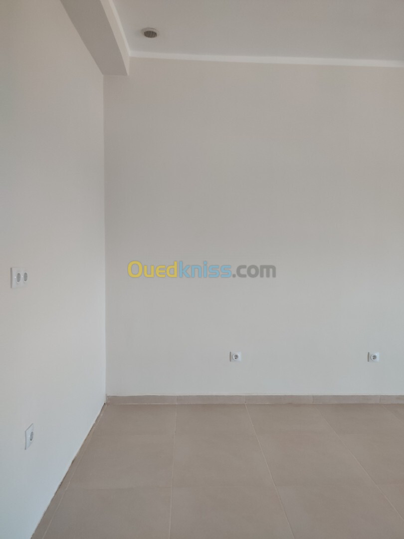 Location Appartement F2 Mostaganem Mostaganem