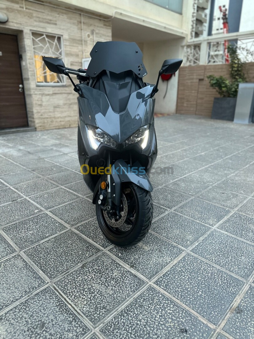 Yamaha Tmax 560 2021