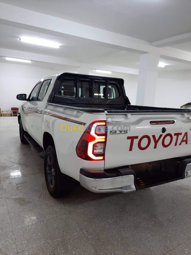 Toyota Hilux 2022 LEGEND DC 4x4 Pack Luxe