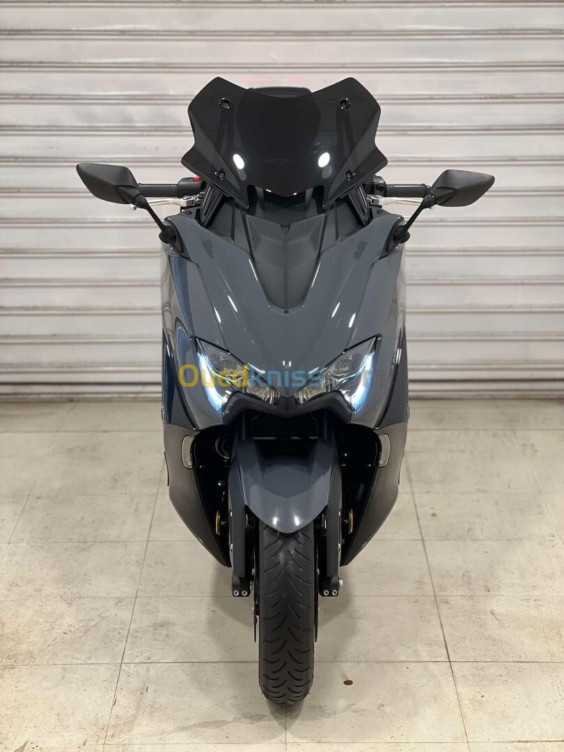 Yamaha T max 560 2022