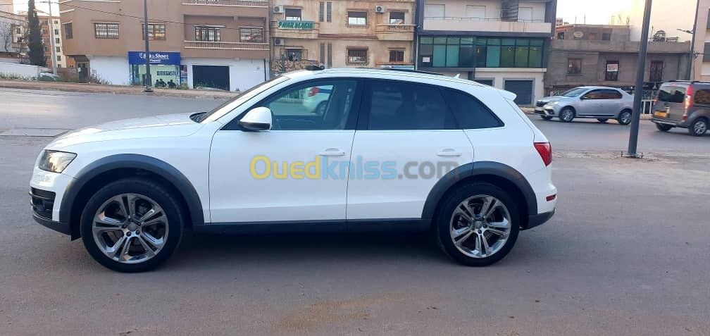 Audi Q5 2012 Off Road Pack Tech