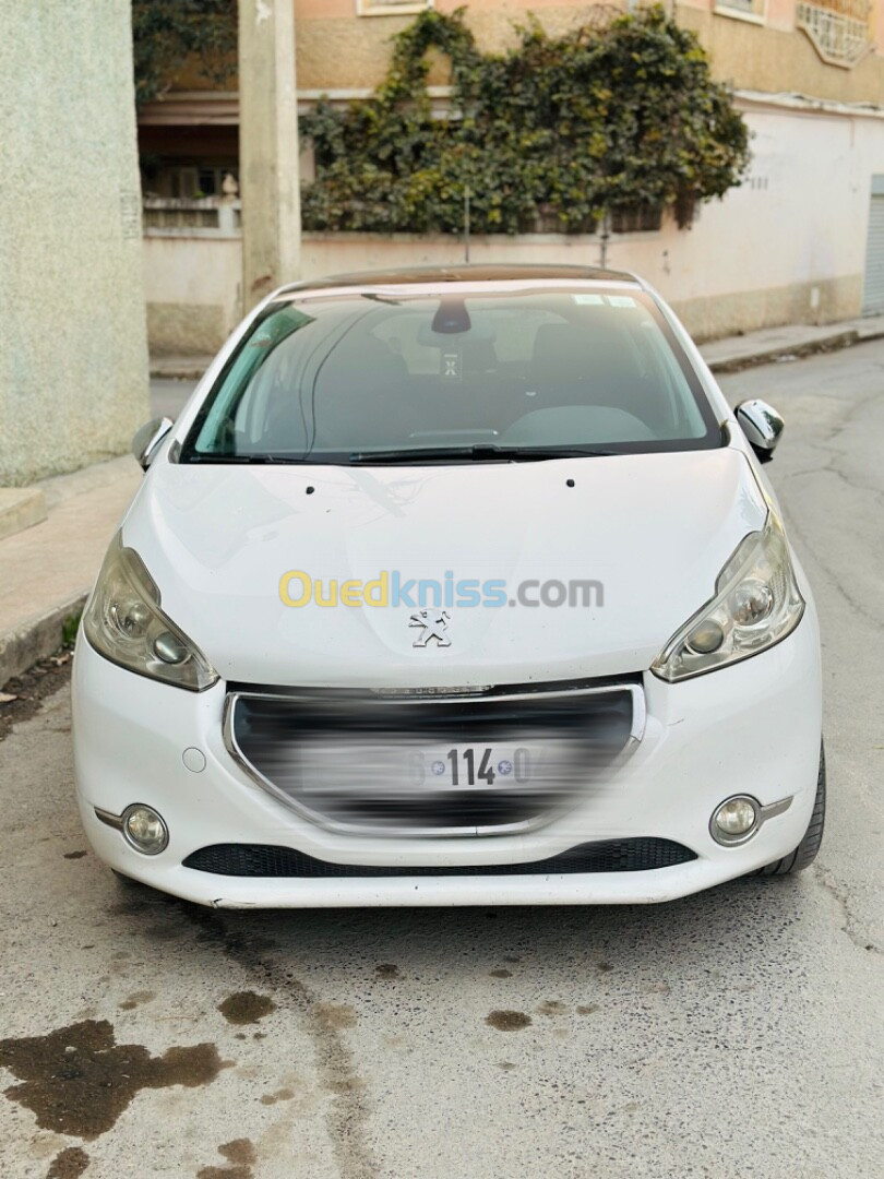 Peugeot 208 2014 208