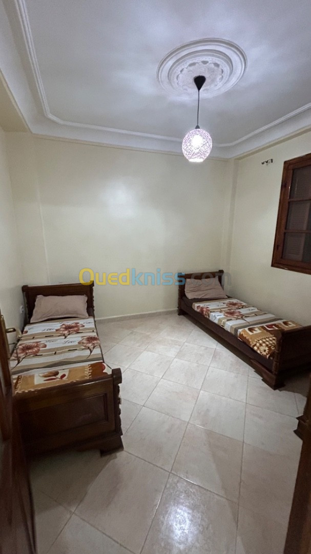 Location vacances Appartement F4 Mostaganem Mostaganem